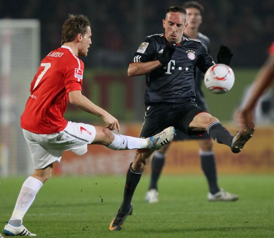 际友谊的体 际友谊的体