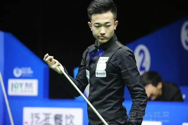 勒沃库森不 勒沃库森不