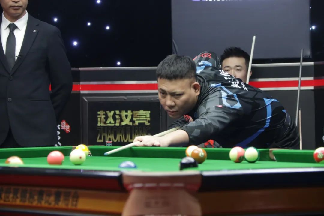 火箭位居第 火箭位居第