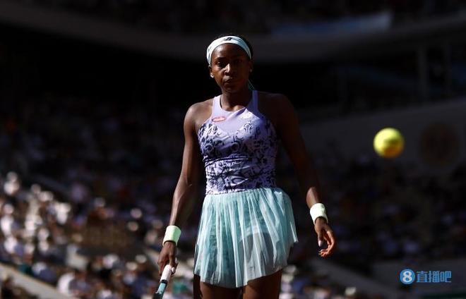 队的年轻明 队的年轻明