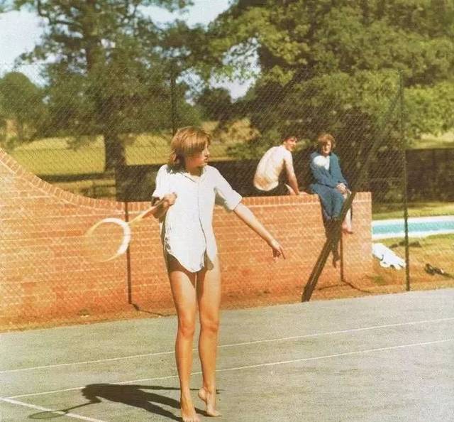 点和汗水中 点和汗水中