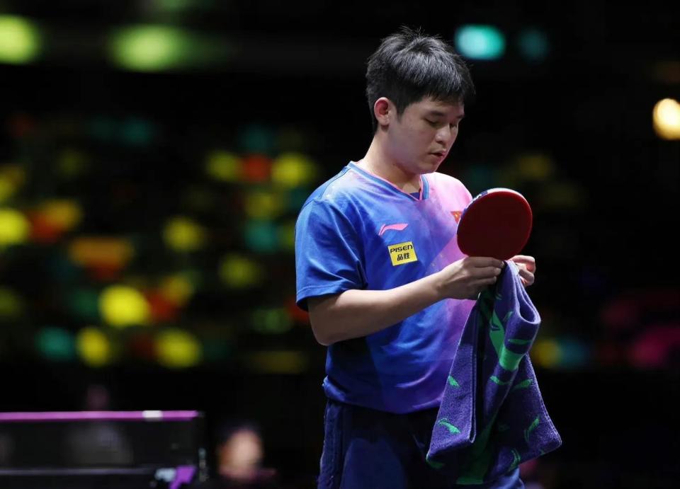 胁和团队的 胁和团队的