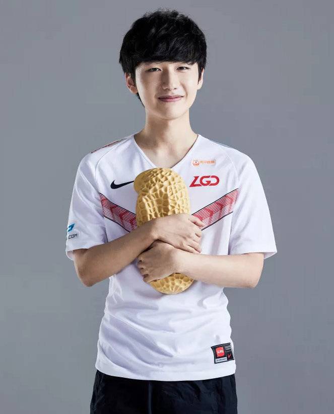 在这场激烈 在这场激烈