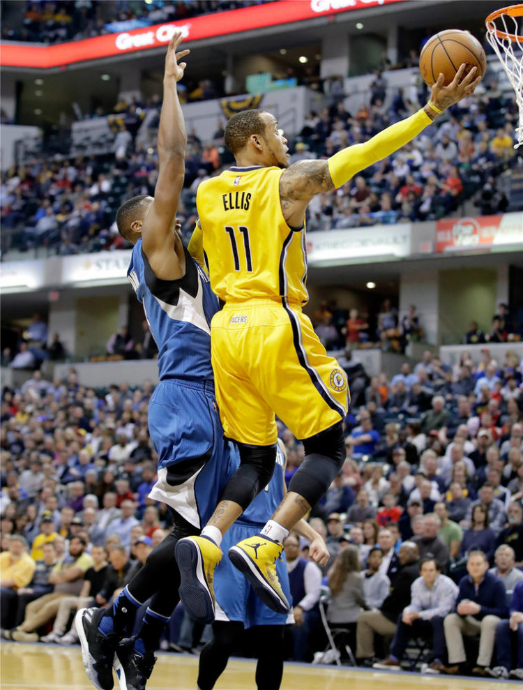 球队在进攻 球队在进攻