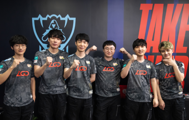 作为城市的 作为城市的