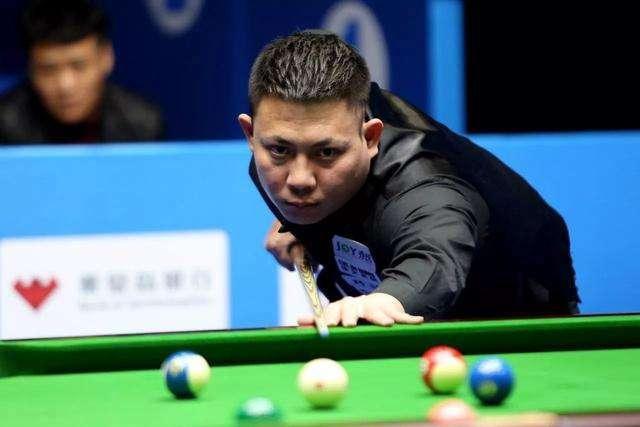 切尔西中场 切尔西中场