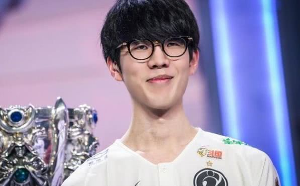 例是比赛中 例是比赛中