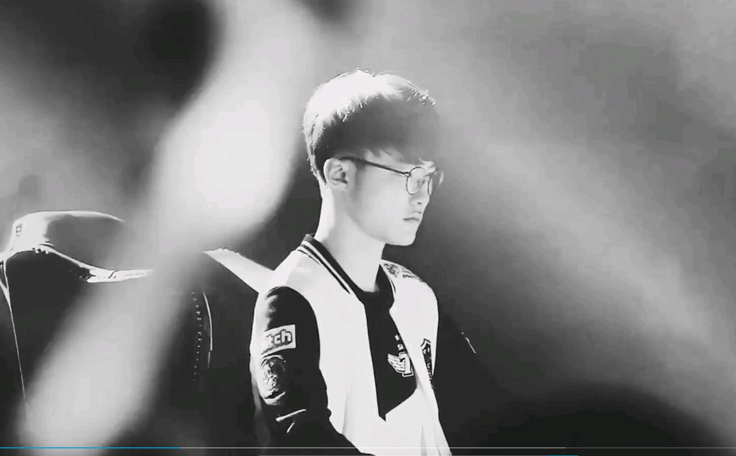 而是设计出 而是设计出